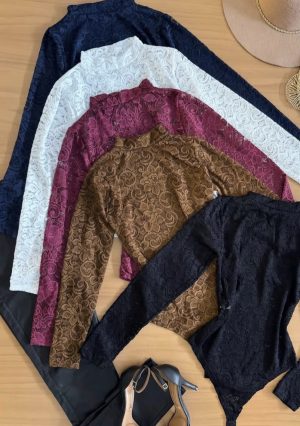 Body manga longa de renda